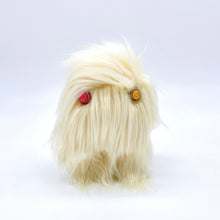 Cargar imagen en el visor de la galería, Peluche Peludo