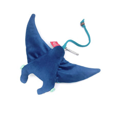 Load image into Gallery viewer, Mobula Munkiana Ray Keychain