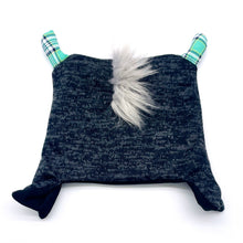 Load image into Gallery viewer, Earflap Beanie Size L