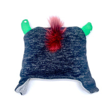 Cargar imagen en el visor de la galería, Gorrito Orejeras S