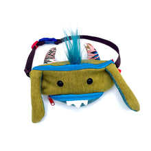 Cargar imagen en el visor de la galería, Canguro Monstruoso